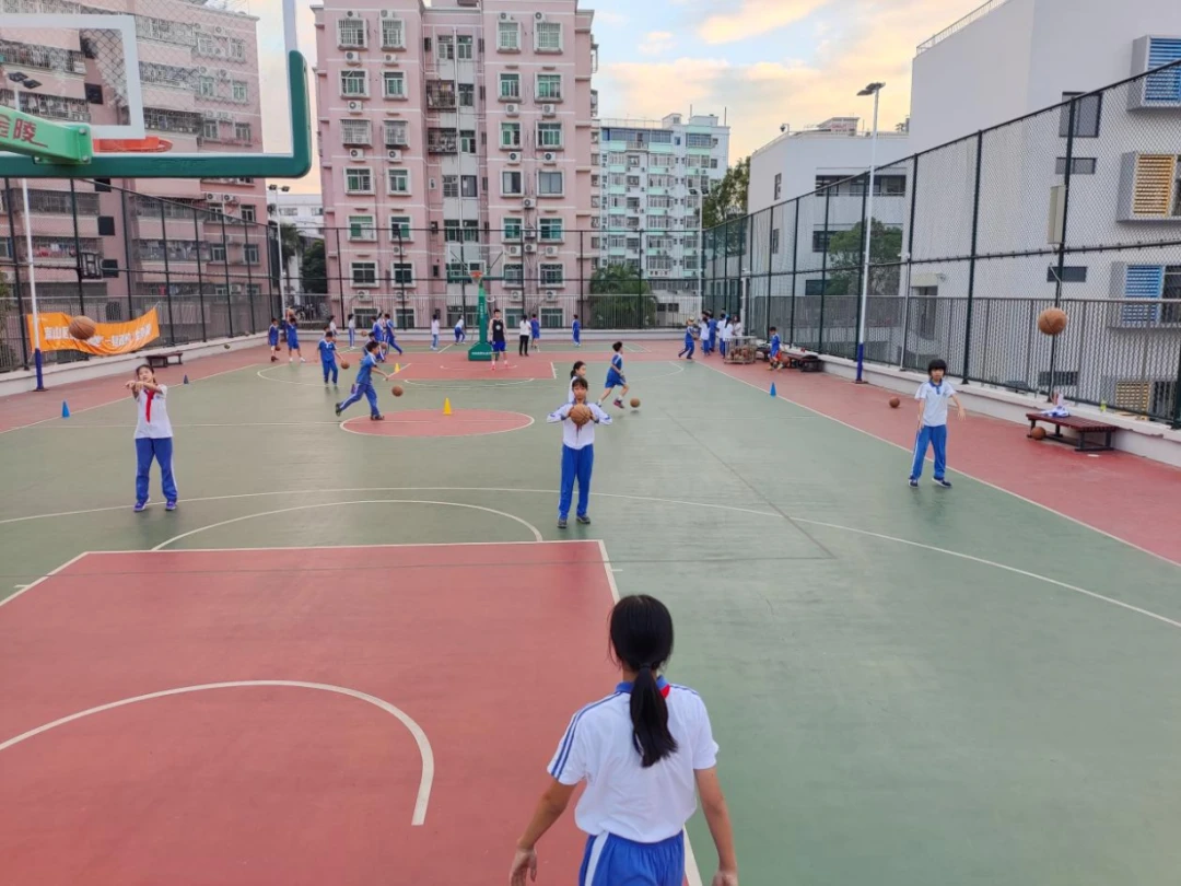 篮球集训中如何进行心理素质训练?_1